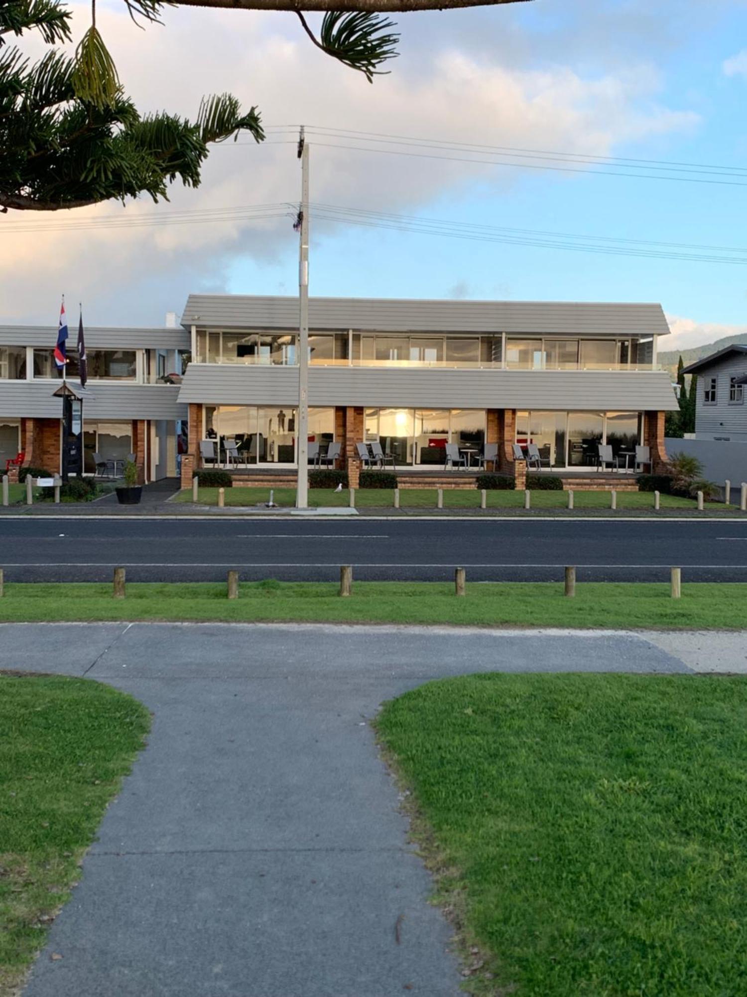 The Oceanside Motel Whitianga Kültér fotó