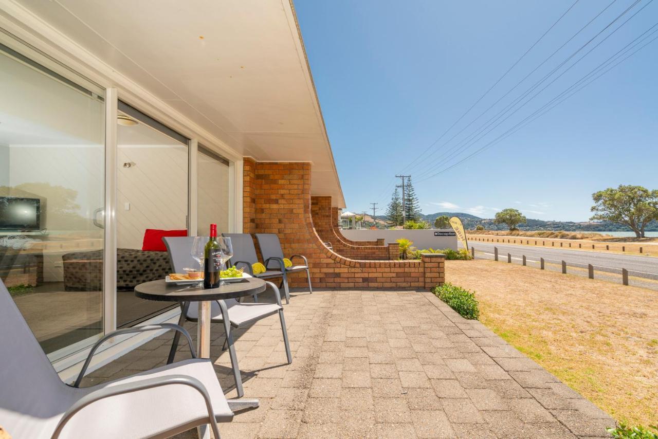 The Oceanside Motel Whitianga Kültér fotó